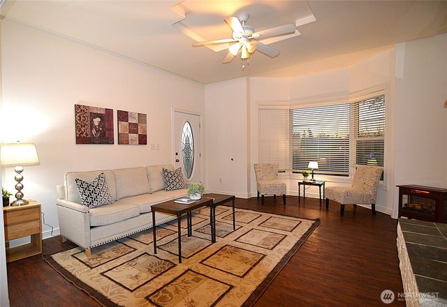 1308 N Pearl Street, Centralia, WA 98531