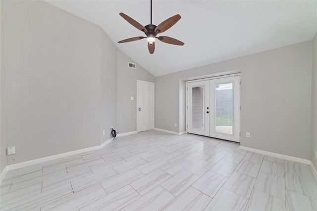 11439 Devencrest Drive, Houston, TX 77066