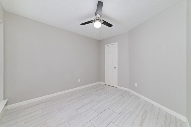 11439 Devencrest Drive, Houston, TX 77066