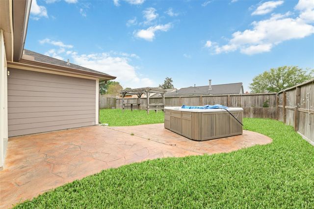 11439 Devencrest Drive, Houston, TX 77066