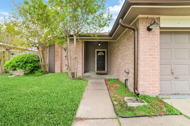 11439 Devencrest Drive, Houston, TX 77066