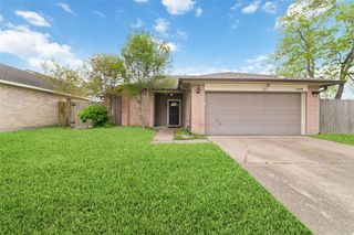 11439 Devencrest Drive, Houston, TX 77066