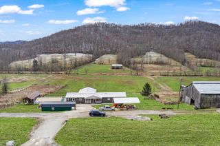 37 Westerfield Lane, Vanceburg, KY 41179
