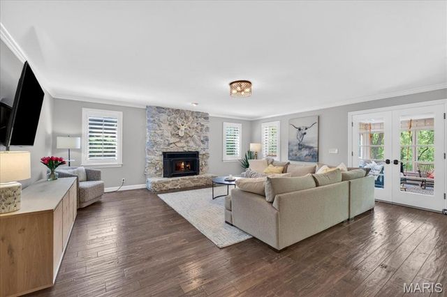 12673 Alswell Lane, St Louis, MO 63128