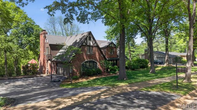 12673 Alswell Lane, St Louis, MO 63128