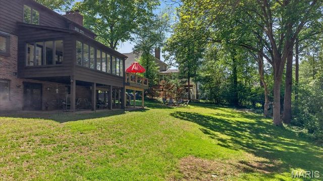 12673 Alswell Lane, St Louis, MO 63128