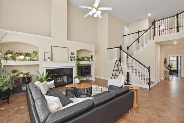 5615 Edgewood Place Drive, Spring, TX 77379
