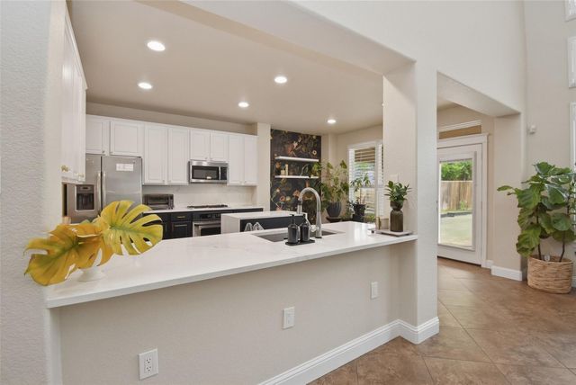 5615 Edgewood Place Drive, Spring, TX 77379