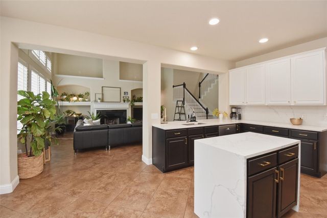 5615 Edgewood Place Drive, Spring, TX 77379