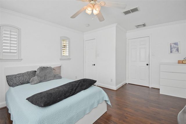 5615 Edgewood Place Drive, Spring, TX 77379