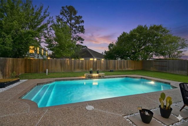5615 Edgewood Place Drive, Spring, TX 77379