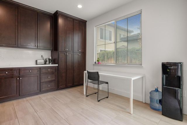 10 W Piazza St, Mountain House, CA 95391