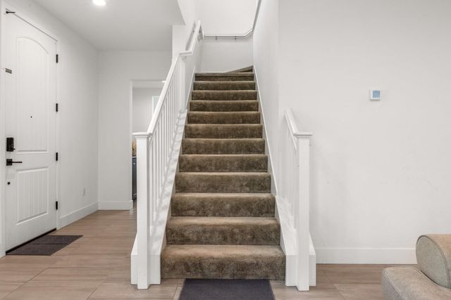 10 W Piazza St, Mountain House, CA 95391