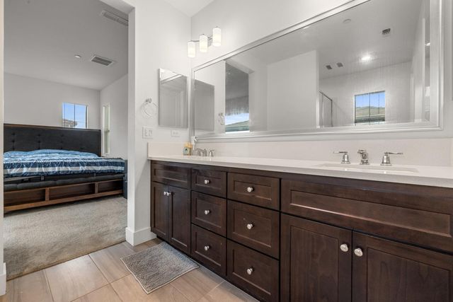 10 W Piazza St, Mountain House, CA 95391