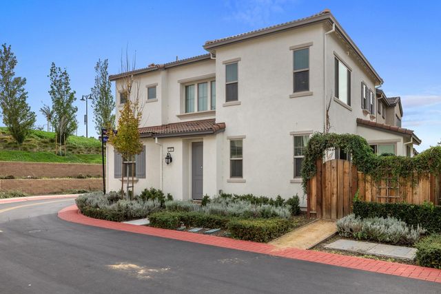 10 W Piazza St, Mountain House, CA 95391