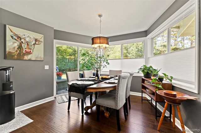 1906 Indianwood Road, Lake Orion, MI 48362