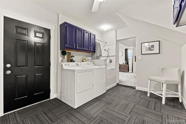 1906 Indianwood Road, Lake Orion, MI 48362