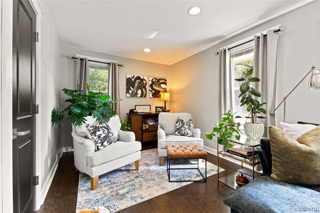 1906 Indianwood Road, Lake Orion, MI 48362