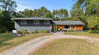 1906 Indianwood Road, Lake Orion, MI 48362