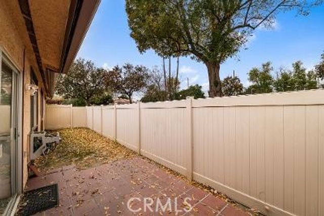 2116 Jacaranda Court, San Bernardino, CA 92404