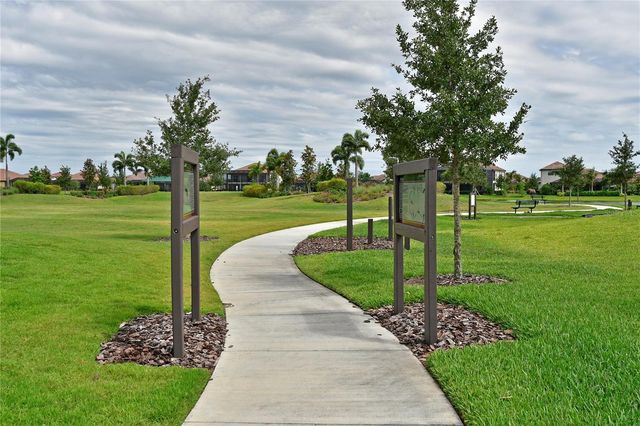 13423 RAMBLEWOOD TRAIL, Bradenton, FL 34211