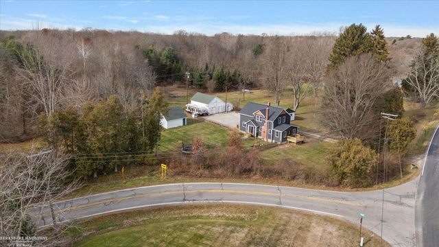 8846 Stone Road, Clay, MI 48001