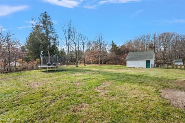 8846 Stone Road, Clay, MI 48001