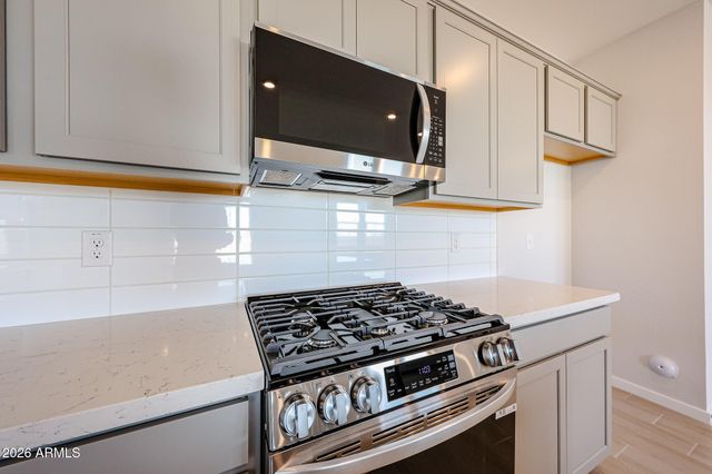 5870 E SIDEOATS Way, San Tan Valley, AZ 85144