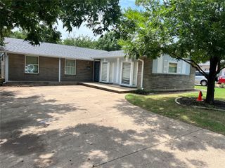 4524 Larue Street, Dallas, TX 75211