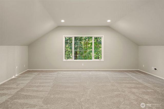 2609 208th Avenue SE, Sammamish, WA 98075