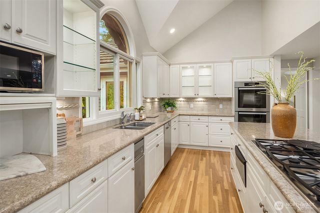 2609 208th Avenue SE, Sammamish, WA 98075
