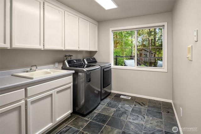 2609 208th Avenue SE, Sammamish, WA 98075