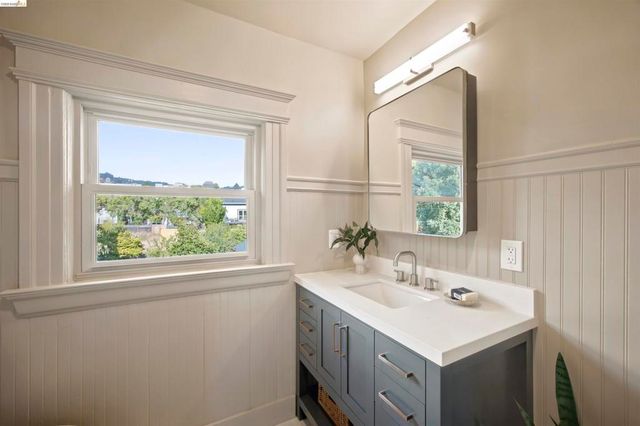 2117 Grant St, Berkeley, CA 94703