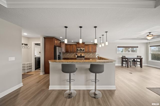 4501 W 14TH Street, Davenport, IA 52804