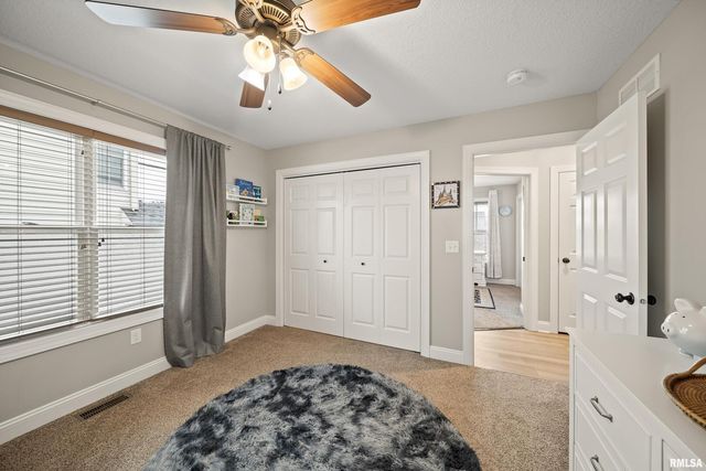 4501 W 14TH Street, Davenport, IA 52804