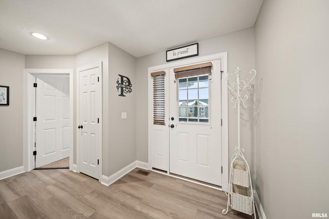 4501 W 14TH Street, Davenport, IA 52804