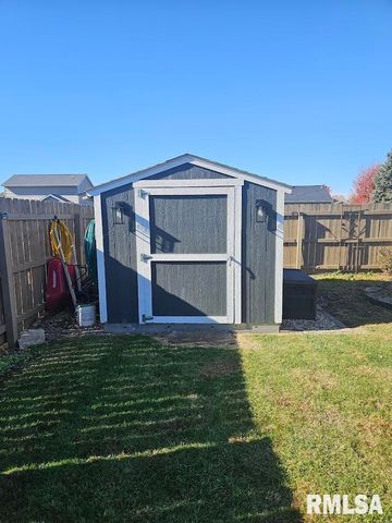 4501 W 14TH Street, Davenport, IA 52804