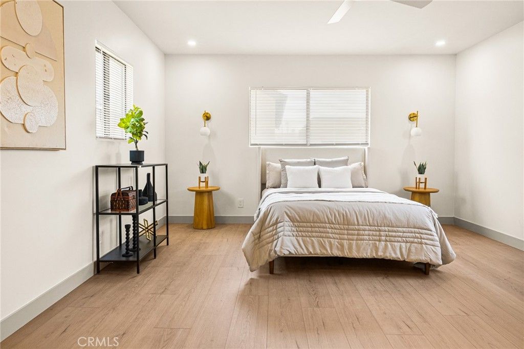 Image 18 of property listing at 1132 W 56th, Los Angeles, CA 90037