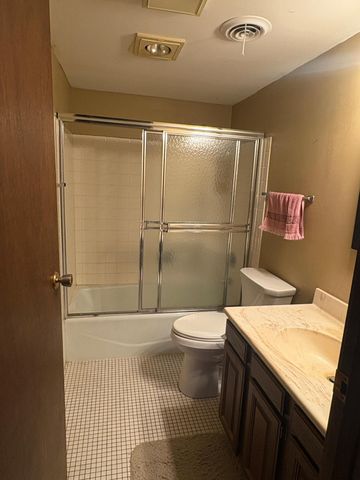 13515 Mayview Court, Minnetonka, MN 55345