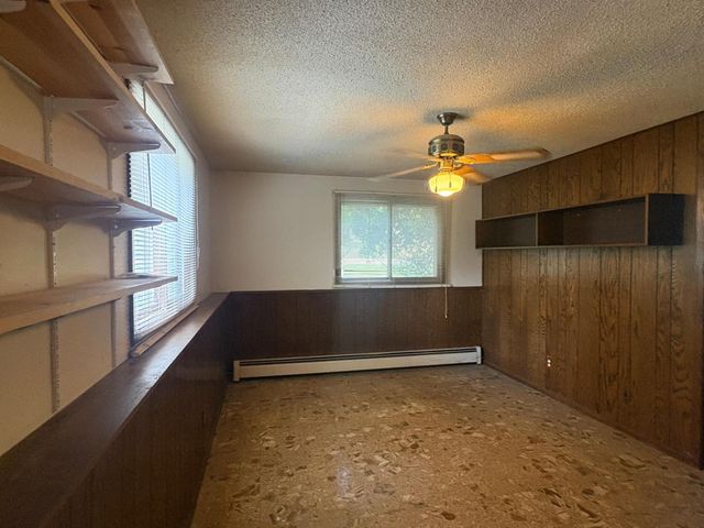 13515 Mayview Court, Minnetonka, MN 55345