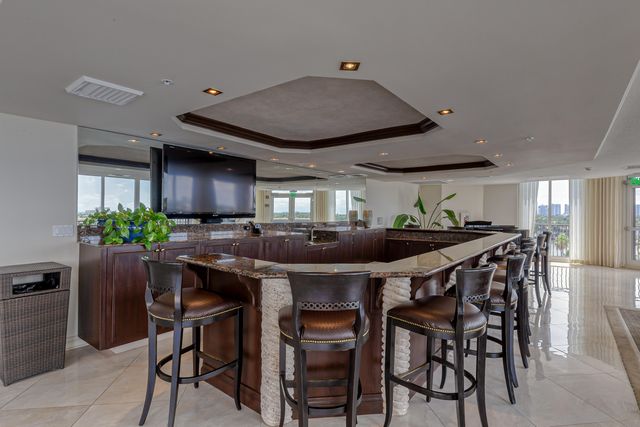 100 S BIRCH Road 701B, Fort Lauderdale, FL 33316