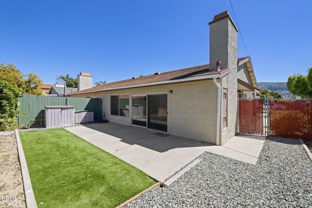 529 W Santa Barbara Street, Santa Paula, CA 93060