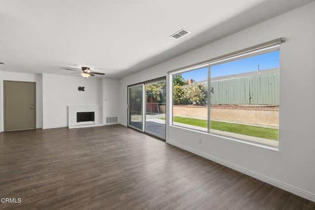529 W Santa Barbara Street, Santa Paula, CA 93060