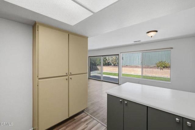 529 W Santa Barbara Street, Santa Paula, CA 93060