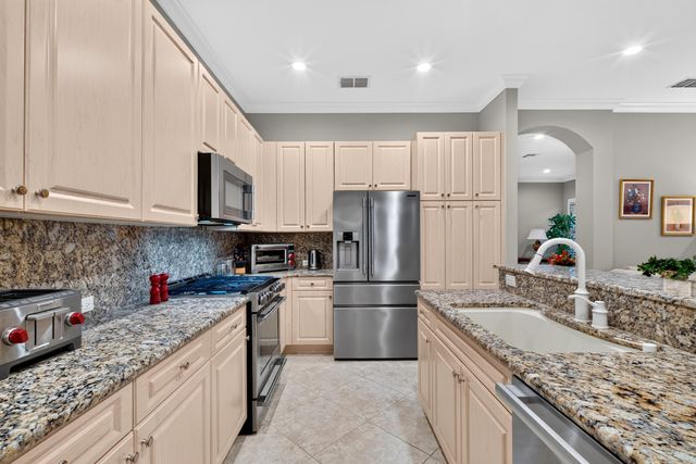 11715 SW MOUNTAIN ASH Circle, Port St. Lucie, Port St Lucie, FL 34987