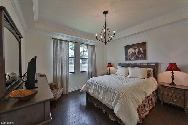 15145 Palmer Lake CIR 19-102, Naples, FL 34109