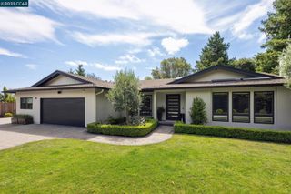 51 KNICKERBOCKER LANE, Orinda, CA 94563