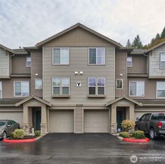 15325 SE 155th Place #Y3, Renton, WA 98058
