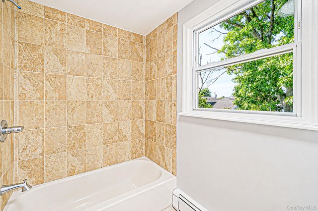 556 S Bayview Avenue, Freeport, NY 11520