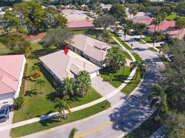 5641 Fountains Drive S, Lake Worth, FL 33467